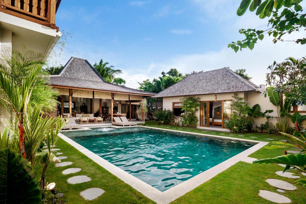 Villa Nabi Seminyak Esterno foto