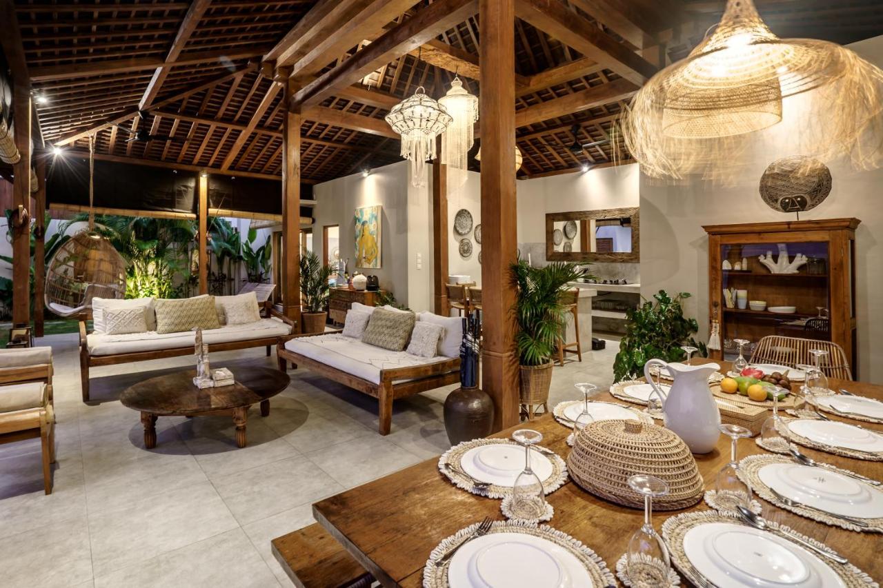 Villa Nabi Seminyak Esterno foto