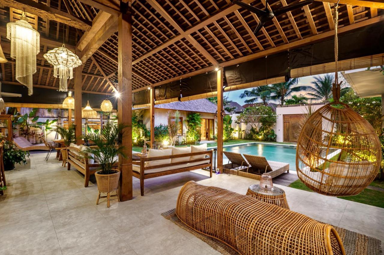Villa Nabi Seminyak Esterno foto