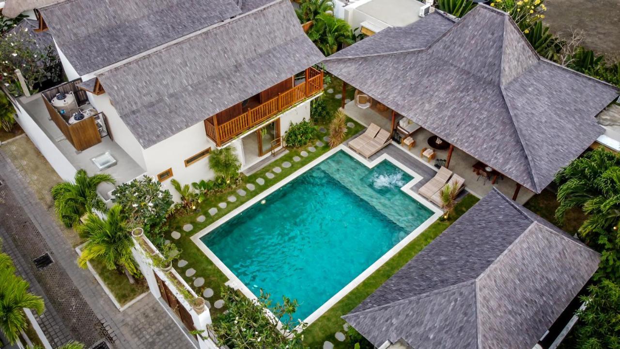 Villa Nabi Seminyak Esterno foto
